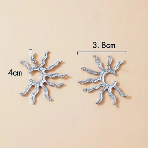 Any 3/$25! Large Silver Sun Stud Earrings - Picture 4 of 6